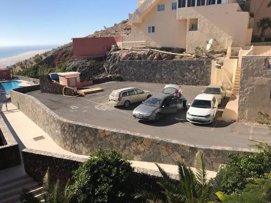 Beach Front Apartment With Stunning Ocean Views! Costa Calma Luaran gambar